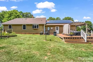 202 Sunset Memorial Rd, Forest City, NC 28043 - Photo 5