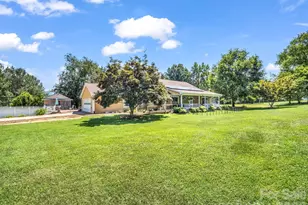 202 Sunset Memorial Rd, Forest City, NC 28043 - Photo 3