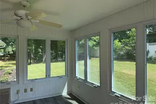 803 E 24th St, Newton, NC 28658 - Photo 7