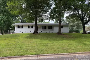 803 E 24th St, Newton, NC 28658 - Photo 1