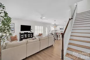 7526 Fairway Villa Circle, Denver, NC 28037 - Photo 3
