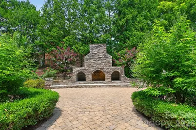 2132 Foxcroft Woods Lane, Charlotte, NC 28211 - Photo 45