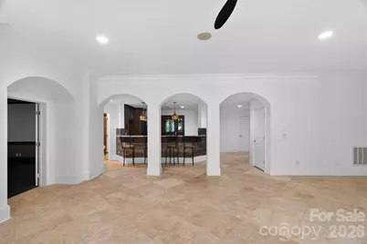 2132 Foxcroft Woods Lane, Charlotte, NC 28211 - Photo 37
