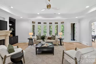 2132 Foxcroft Woods Lane, Charlotte, NC 28211 - Photo 5