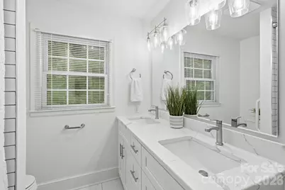 926 Shady Bluff Drive, Charlotte, NC 28211 - Photo 15