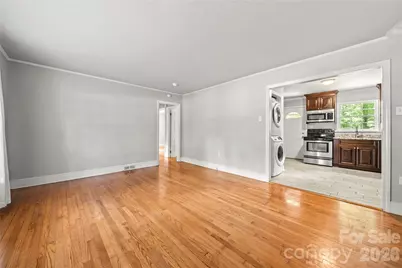 5027 Erickson Road, Charlotte, NC 28205 - Photo 7