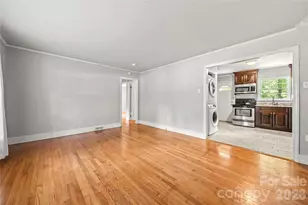 5027 Erickson Rd, Charlotte, NC 28205 - Photo 7