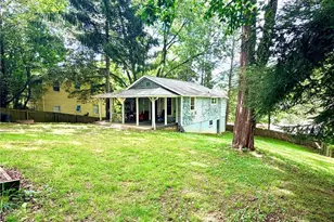 14 Border St, Black Mountain, NC 28711 - Photo 3