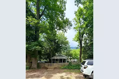 14 Border Street, Black Mountain, NC 28711 - Photo 9