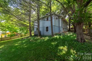 14 Border St, Black Mountain, NC 28711 - Photo 33