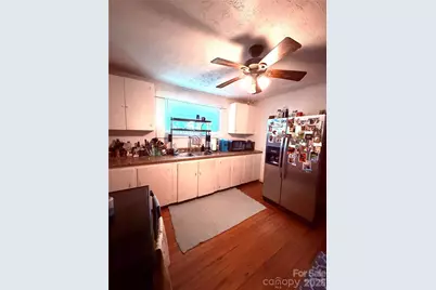 14 Border Street, Black Mountain, NC 28711 - Photo 21