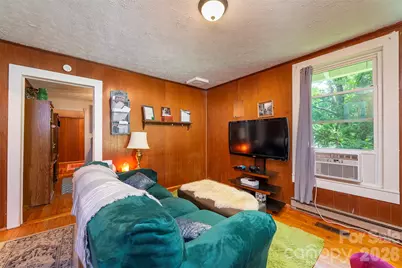 14 Border Street, Black Mountain, NC 28711 - Photo 13