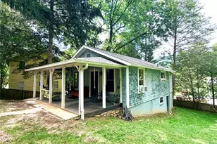 14 Border St, Black Mountain, NC 28711 - Photo 5
