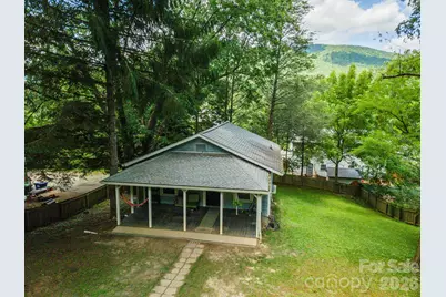 14 Border Street, Black Mountain, NC 28711 - Photo 7