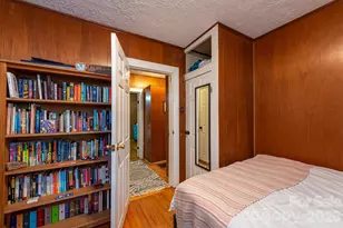 14 Border St, Black Mountain, NC 28711 - Photo 23