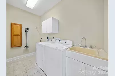67 Ashefield Court, Hendersonville, NC 28791 - Photo 17