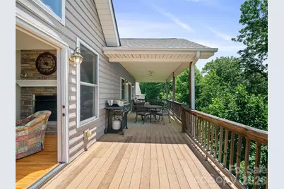 67 Ashefield Court, Hendersonville, NC 28791 - Photo 3