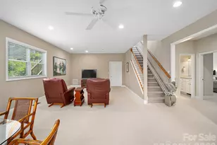 67 Ashefield Ct, Hendersonville, NC 28791 - Photo 21