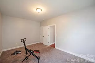 8505 Delamere Ln, Charlotte, NC 28269 - Photo 17