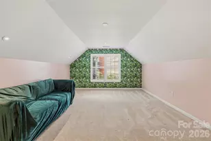 6202 Hickory Cove Ln, Charlotte, NC 28269 - Photo 33