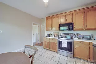 215 6th St, Belmont, NC 28012 - Photo 15