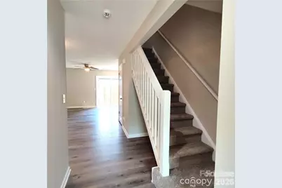 5744 Prescott Court, Charlotte, NC 28269 - Photo 3
