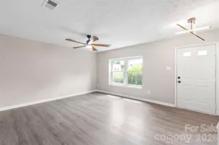 1221 Scaleybark Rd, Charlotte, NC 28209 - Photo 3