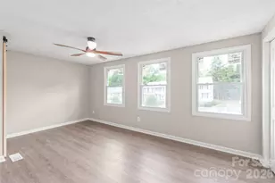 1221 Scaleybark Rd, Charlotte, NC 28209 - Photo 21