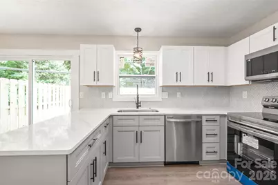 1221 Scaleybark Road #F, Charlotte, NC 28209 - Photo 7