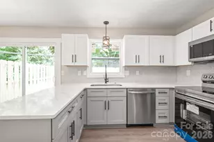 1221 Scaleybark Rd, Charlotte, NC 28209 - Photo 7