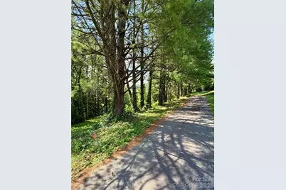 12 Willow Knoll Drive, Weaverville, NC 28787 - Photo 3