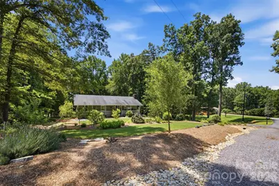 104 Oakwood Drive, Morganton, NC 28655 - Photo 27