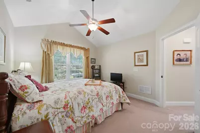 808-C Wynnshire Drive, Hickory, NC 28601 - Photo 27