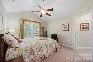 808C Wynnshire Drive, Hickory, NC 28601 - Photo 27