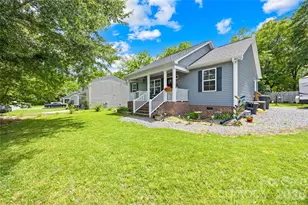 210 E 6th St, Cherryville, NC 28021 - Photo 25