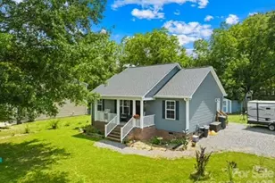 210 E 6th St, Cherryville, NC 28021 - Photo 1