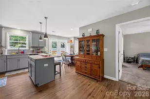 210 E 6th St, Cherryville, NC 28021 - Photo 15
