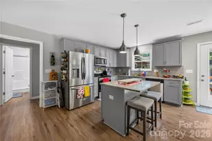 210 E 6th St, Cherryville, NC 28021 - Photo 3