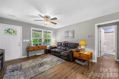 210 E 6th Street, Cherryville, NC 28021 - Photo 13