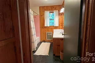 225 High Ridge Rd, Little Switzerland, NC 28749 - Photo 7