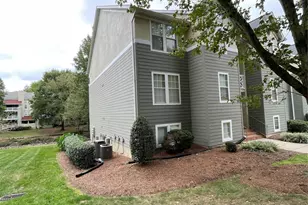 19831 Henderson Rd, Cornelius, NC 28031 - Photo 3