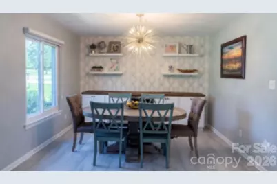 8401 Raintree Lane, Charlotte, NC 28277 - Photo 3