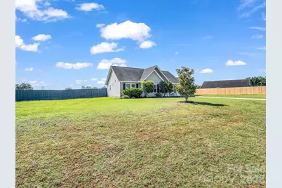 169 Oak Brook Lane, Gaffney, SC 29341 - Photo 5