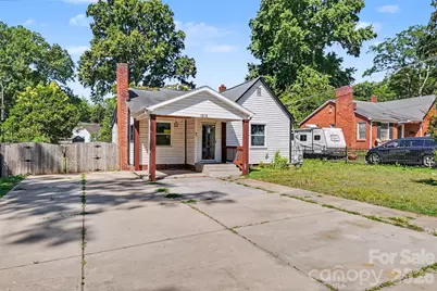 1212 Meadow Lane Lane, Charlotte, NC 28205 - Photo 21