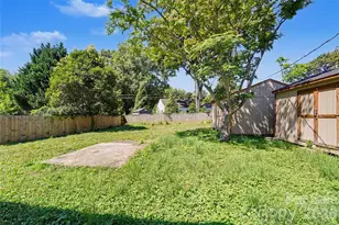 1212 Meadow Ln Ln, Charlotte, NC 28205 - Photo 19