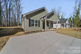 1129 Kenly St, Salisbury, NC 28144 - Photo 3