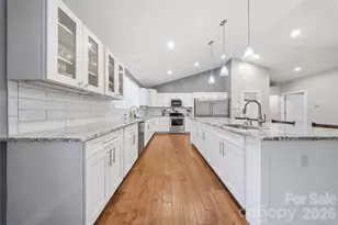 1555 Riverview Rd, Lincolnton, NC 28092 - Photo 9