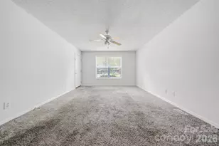 800 Horseshoe Lake Rd, Lincolnton, NC 28092 - Photo 5