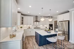 7205 Farmingdale Ln, Harrisburg, NC 28075 - Photo 9
