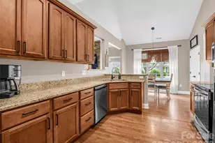 17 Black Iron Ln, Hendersonville, NC 28792 - Photo 17